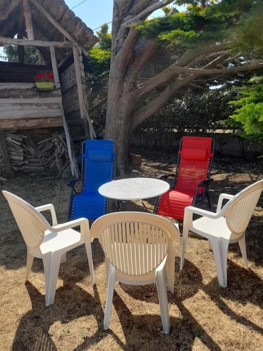 Papenoo Maison 3 Pieces A 600M De La Plage Barneville-Carteret Exterior photo