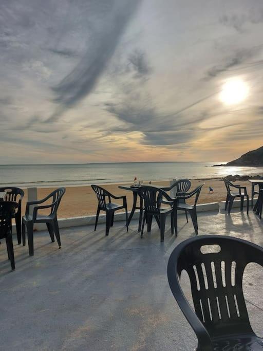 Papenoo Maison 3 Pieces A 600M De La Plage Barneville-Carteret Exterior photo